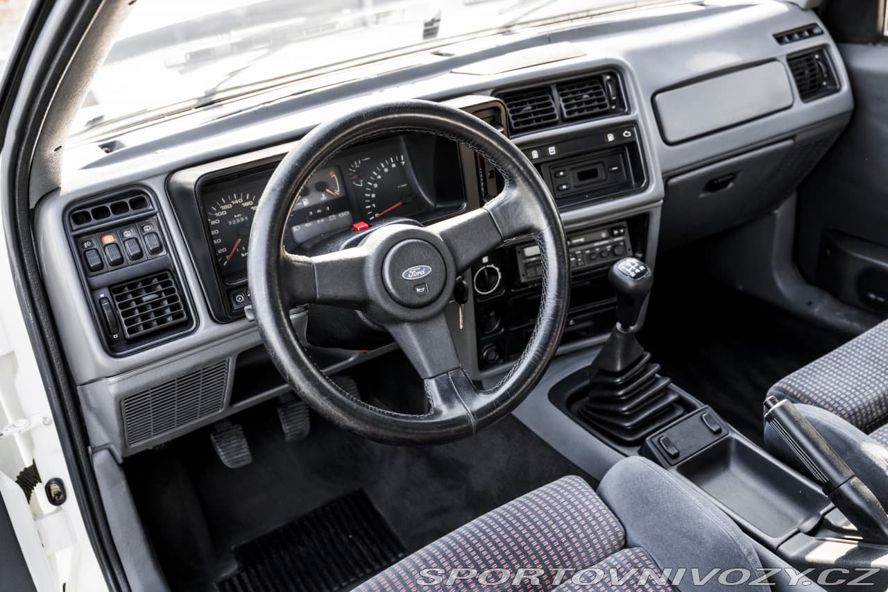 1986 Ford SIERRA - 12