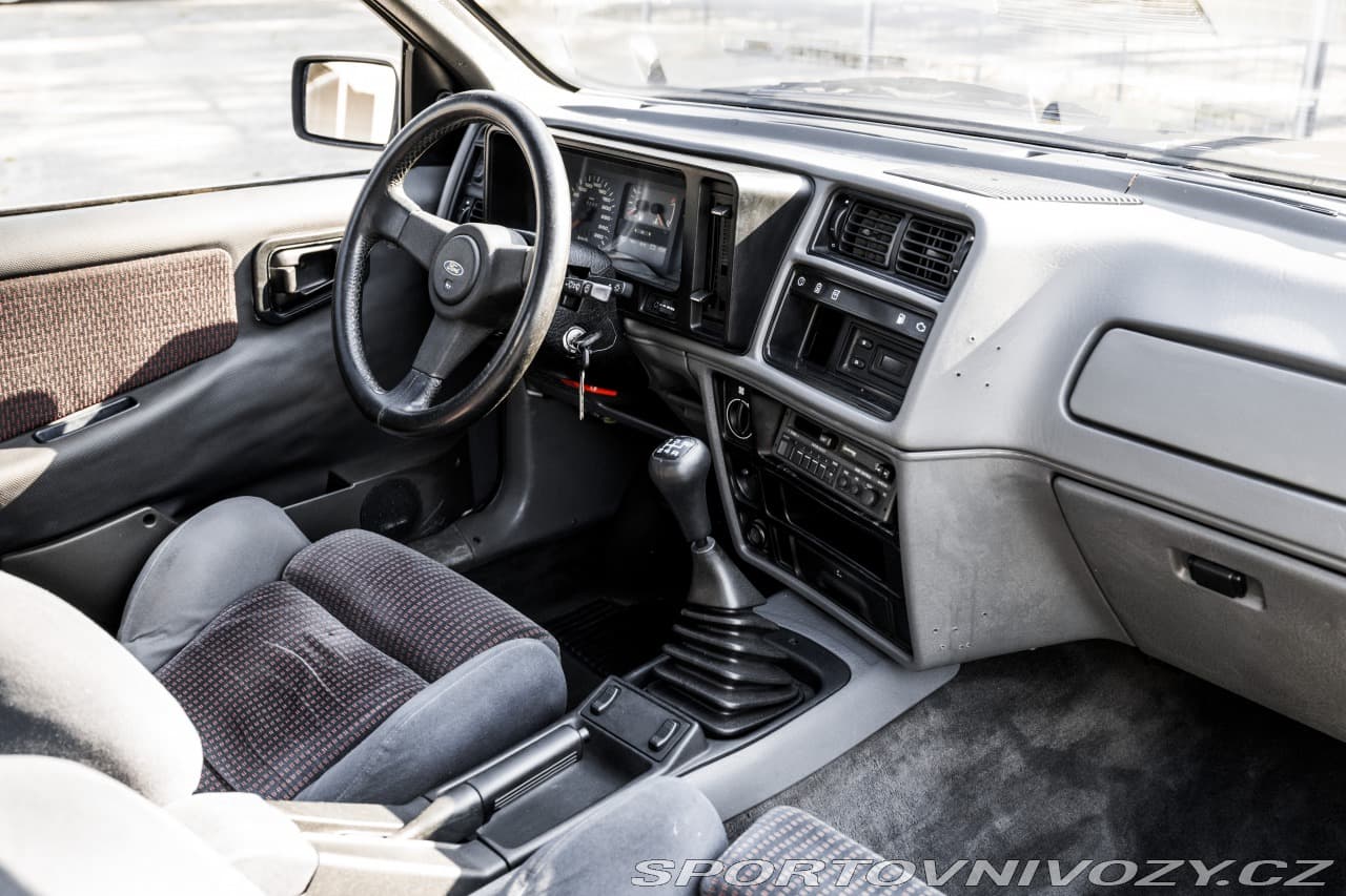 1986 Ford SIERRA - 16