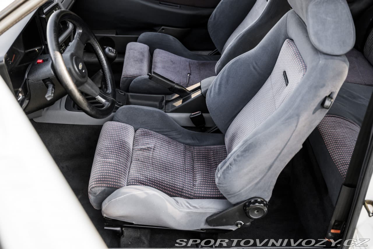 1986 Ford SIERRA - 20