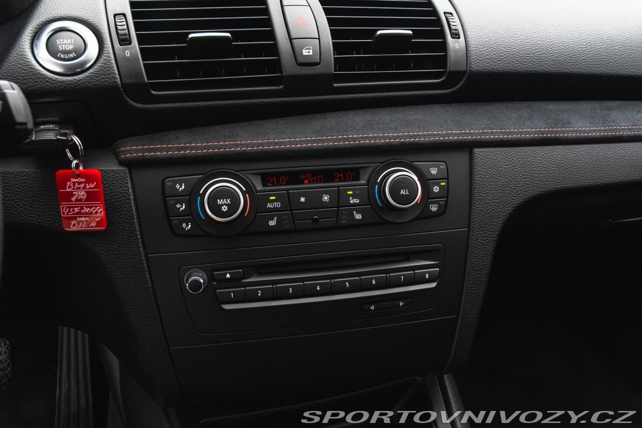 2012 BMW 1-SERIES - 11