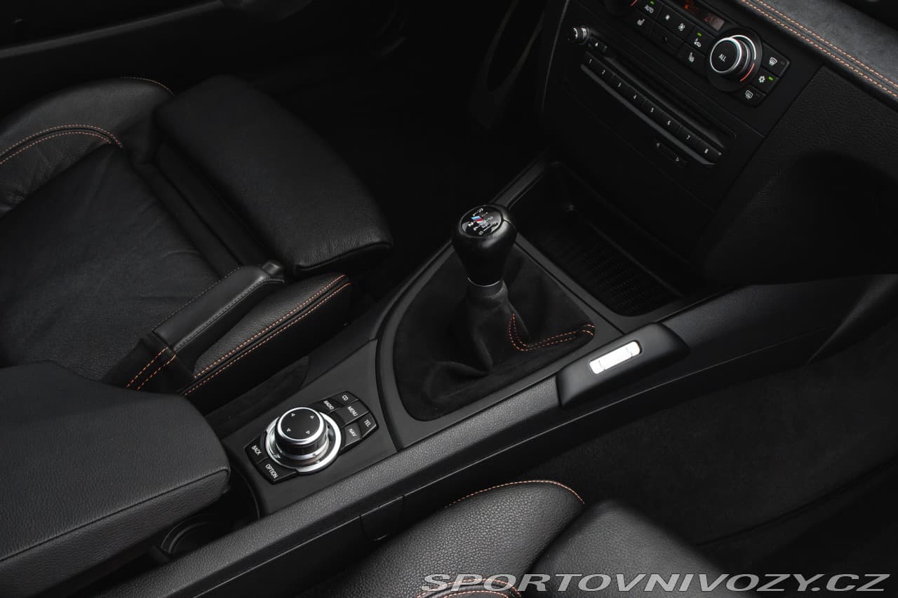 2012 BMW 1-SERIES - 17