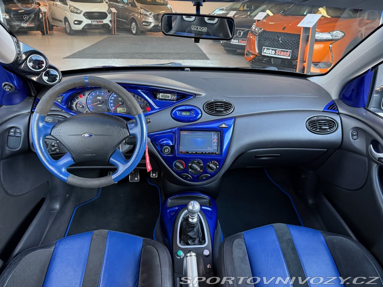2004 Ford FOCUS - 17