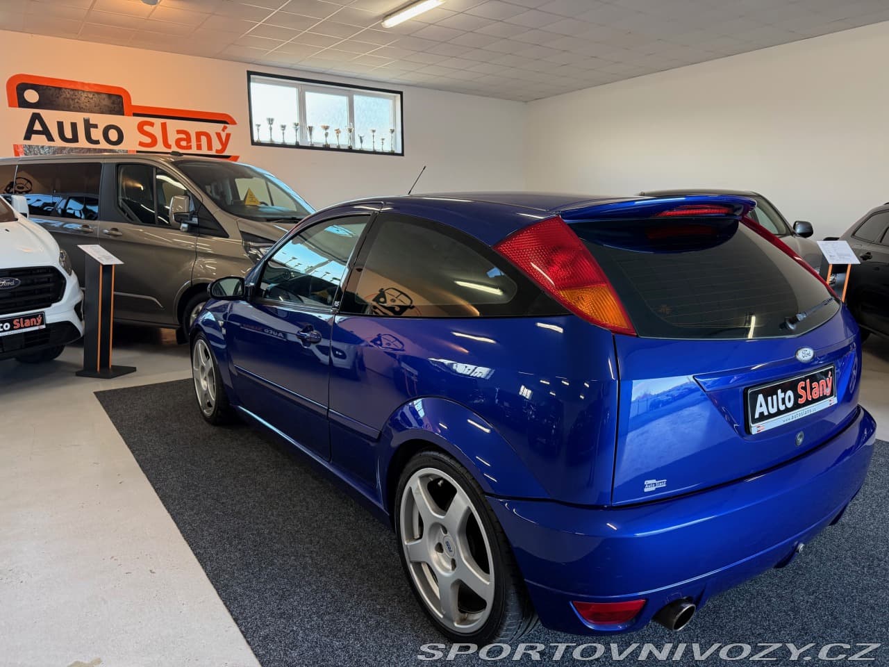 2004 Ford FOCUS - 4