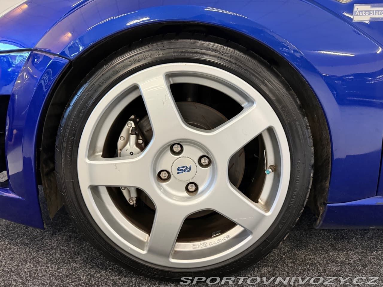 2004 Ford FOCUS - 6