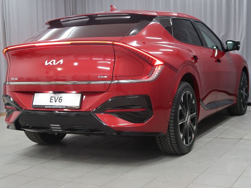2026 Kia EV6 - 8