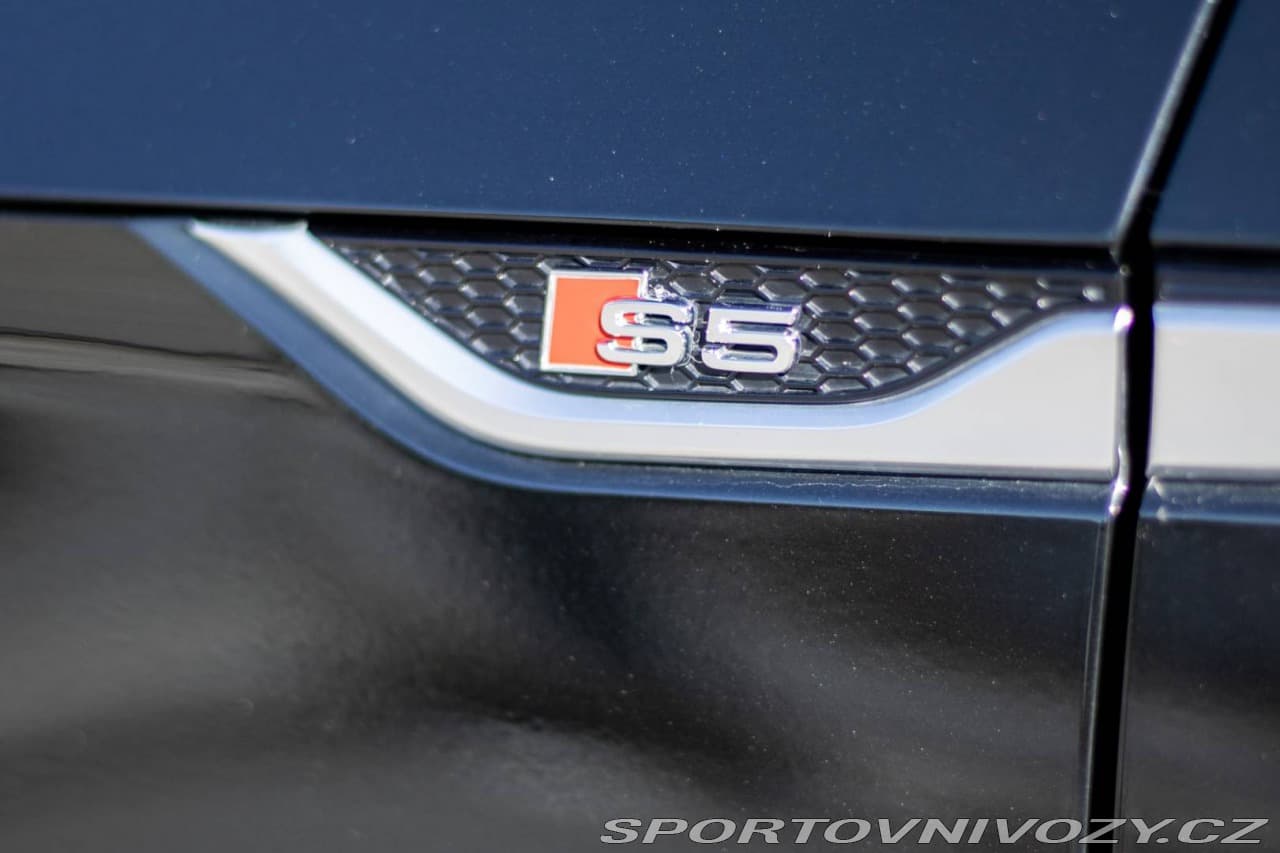 2017 Audi S5 - 25