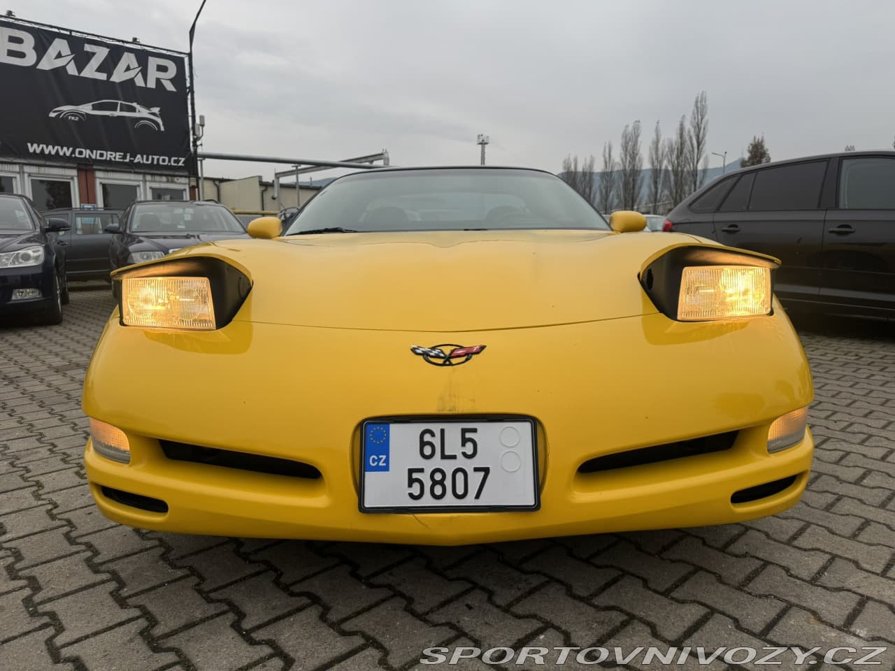 2001 Chevrolet CORVETTE - 11