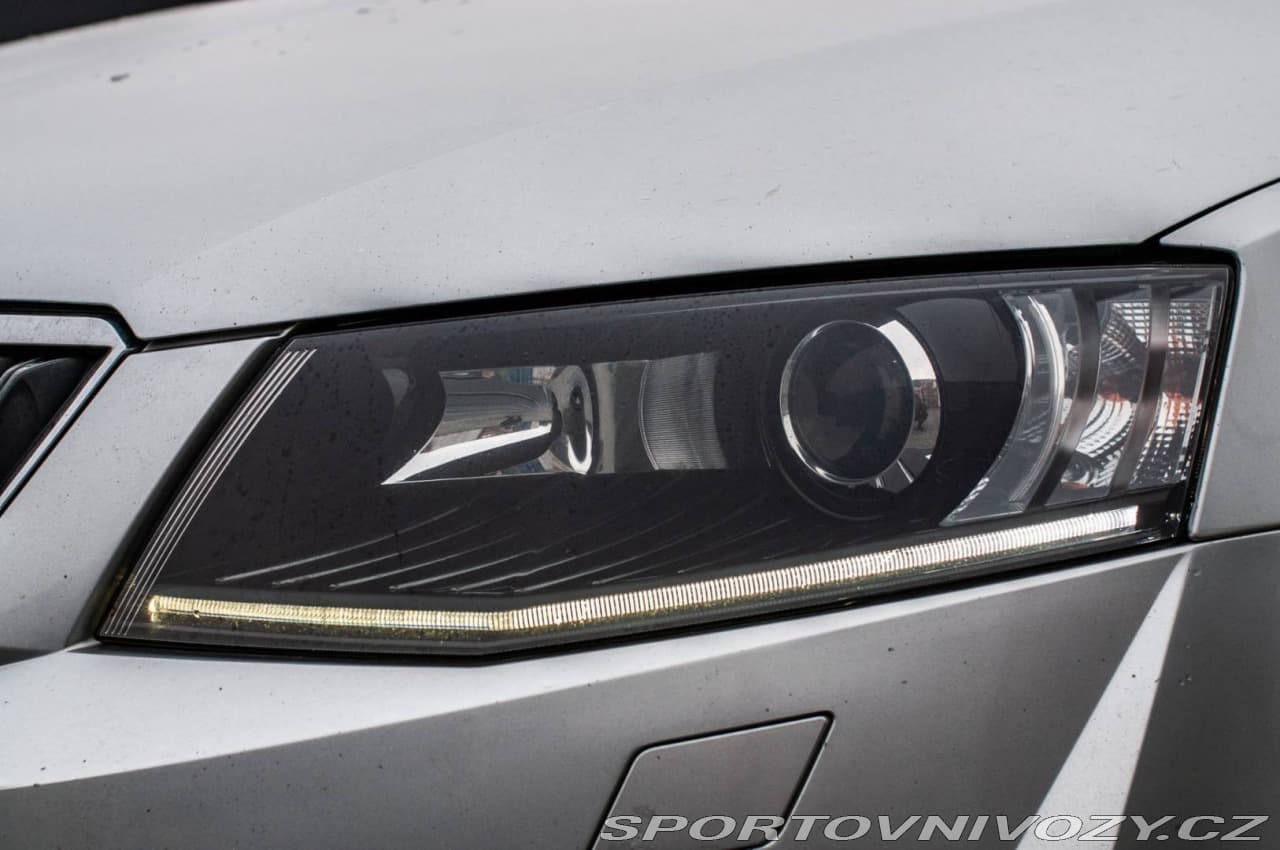 2015 Škoda OCTAVIA - 10