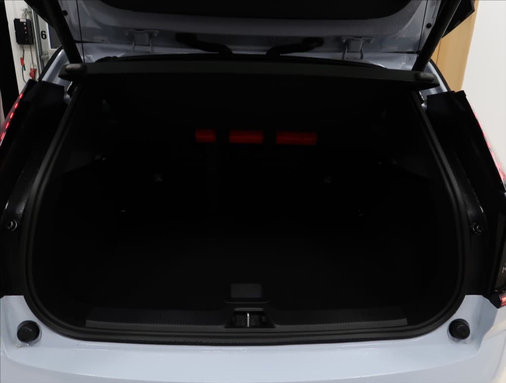 2025 Volvo Ex30 - 33