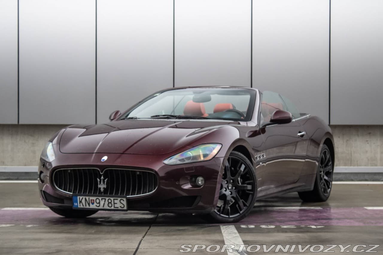 2011 Maserati GRANCABRIO