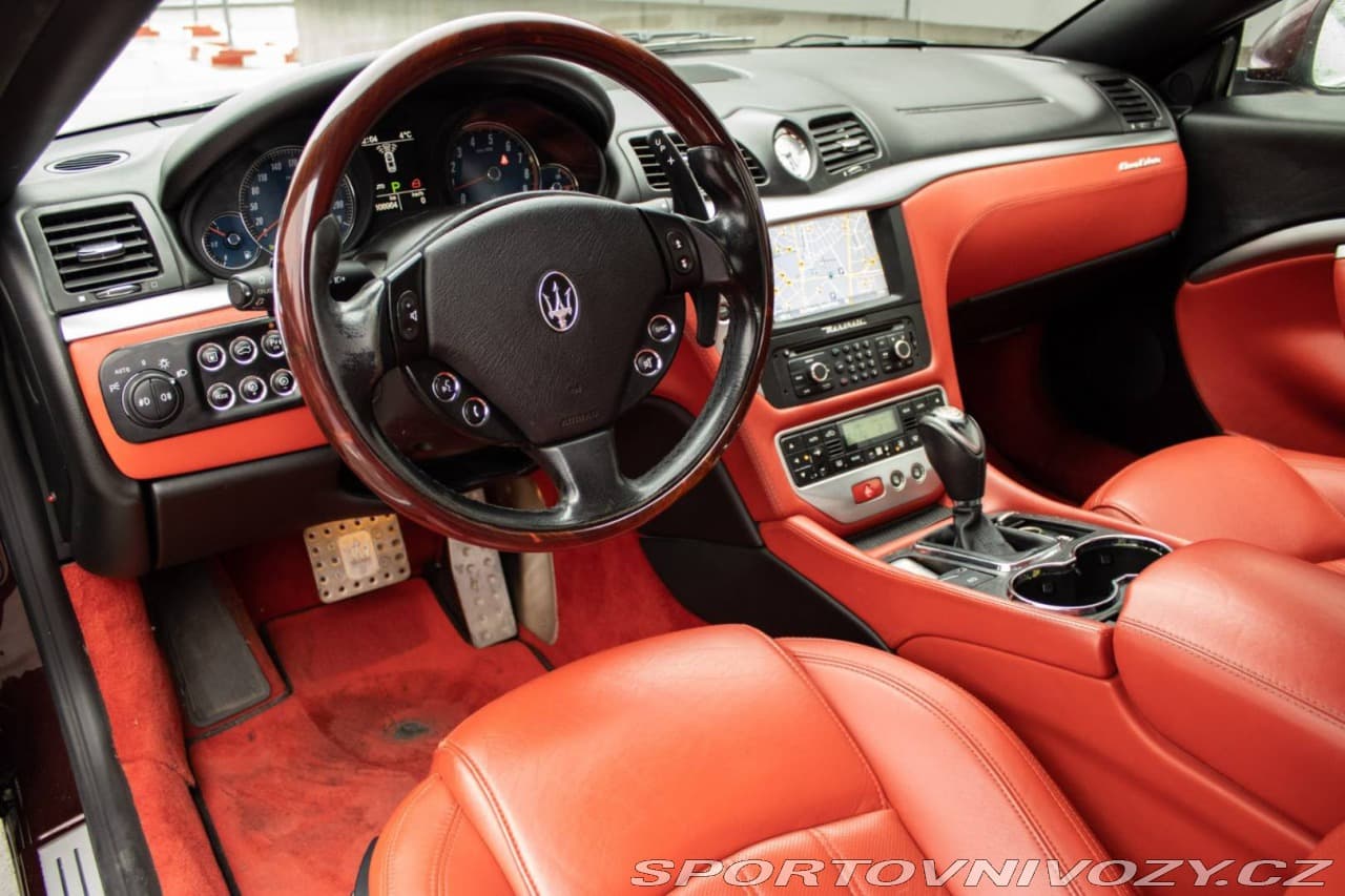 2011 Maserati GRANCABRIO - 12
