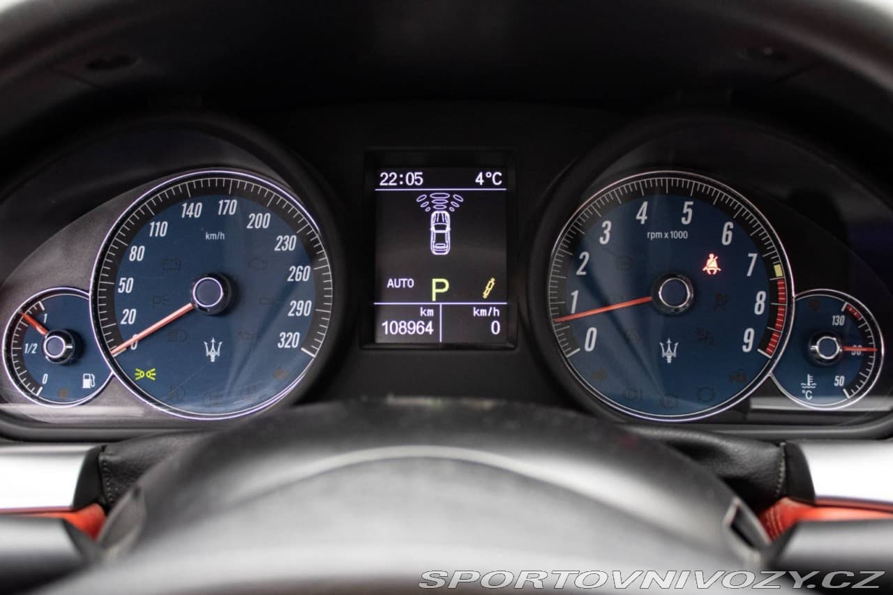 2011 Maserati GRANCABRIO - 16