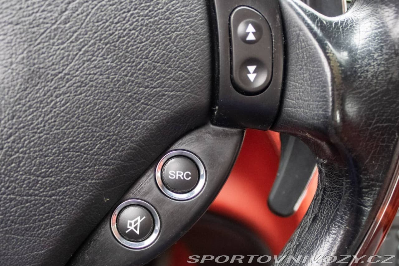 2011 Maserati GRANCABRIO - 19