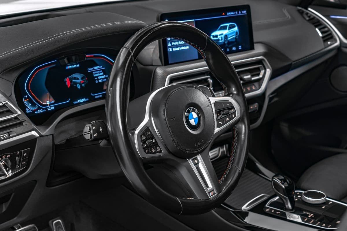 2022 BMW X3 - 17