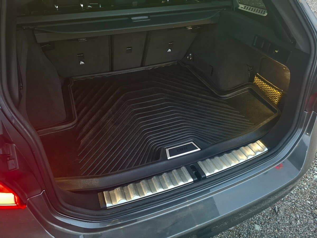 2021 BMW 3-SERIES - 10