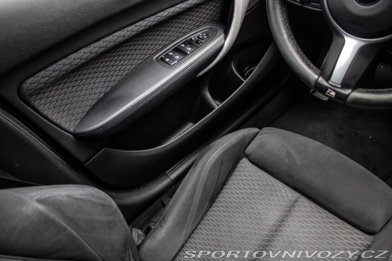 2018 BMW 1-SERIES - 15