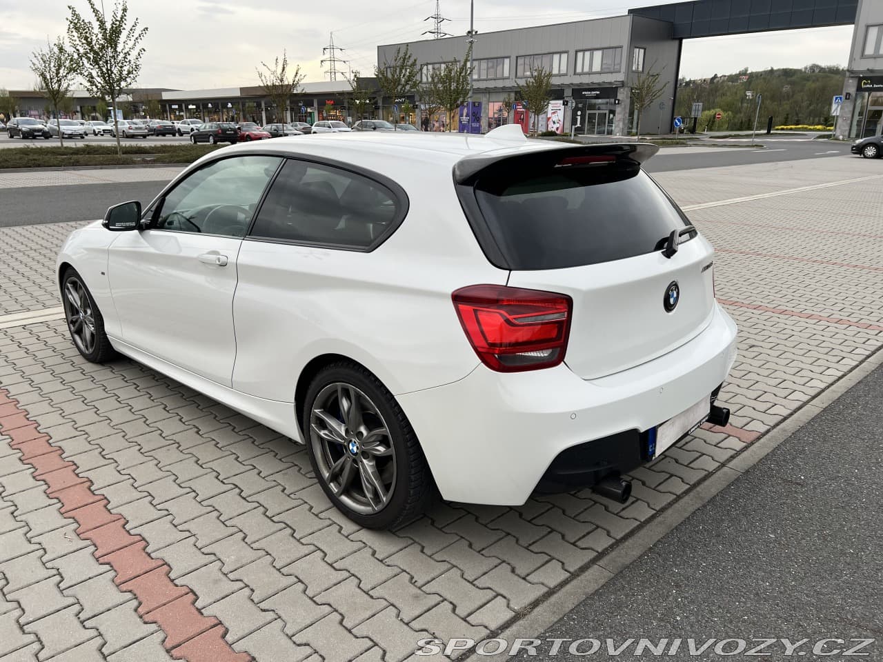 2014 BMW 1-SERIES - 5