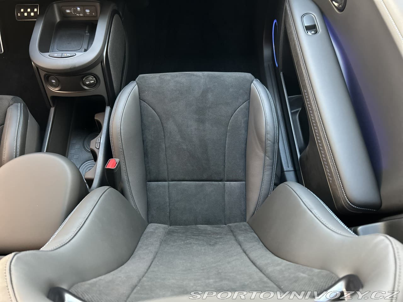 2025 Hyundai Ioniq 5 - 45