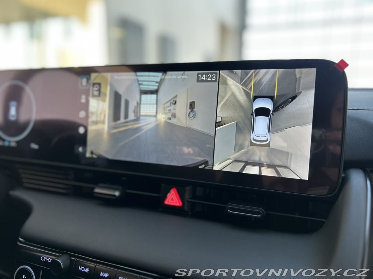 2025 Hyundai Ioniq 5 - 61