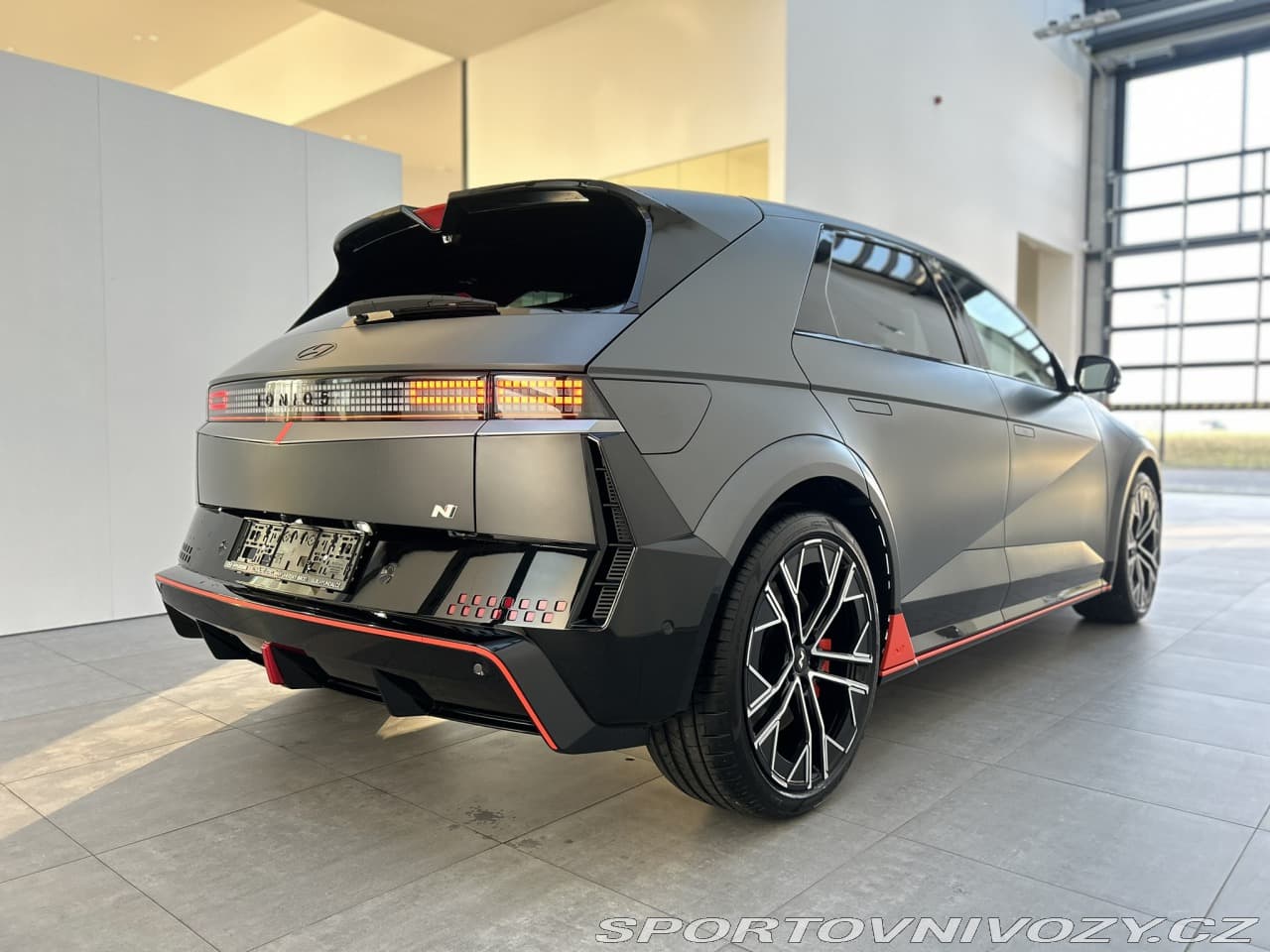 2025 Hyundai Ioniq 5 - 13