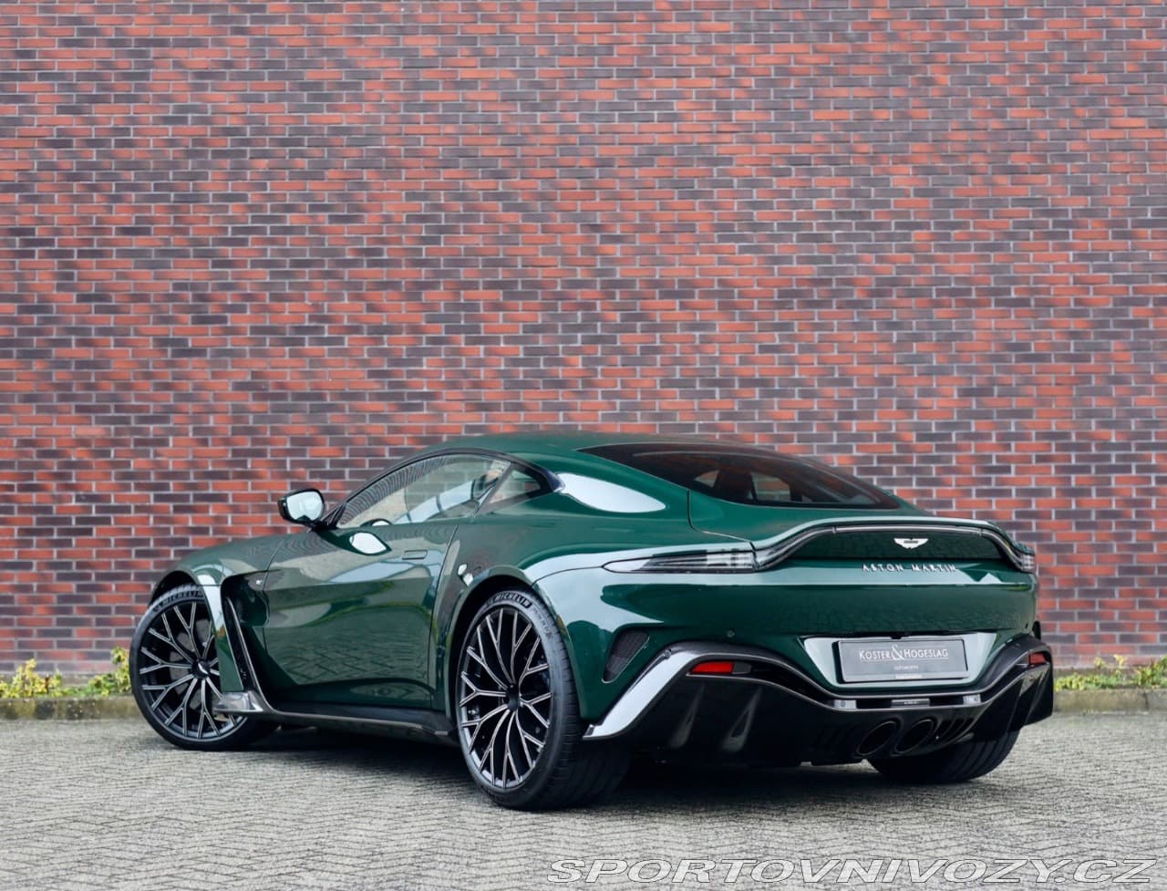 2023 Aston Martin VANTAGE - 2