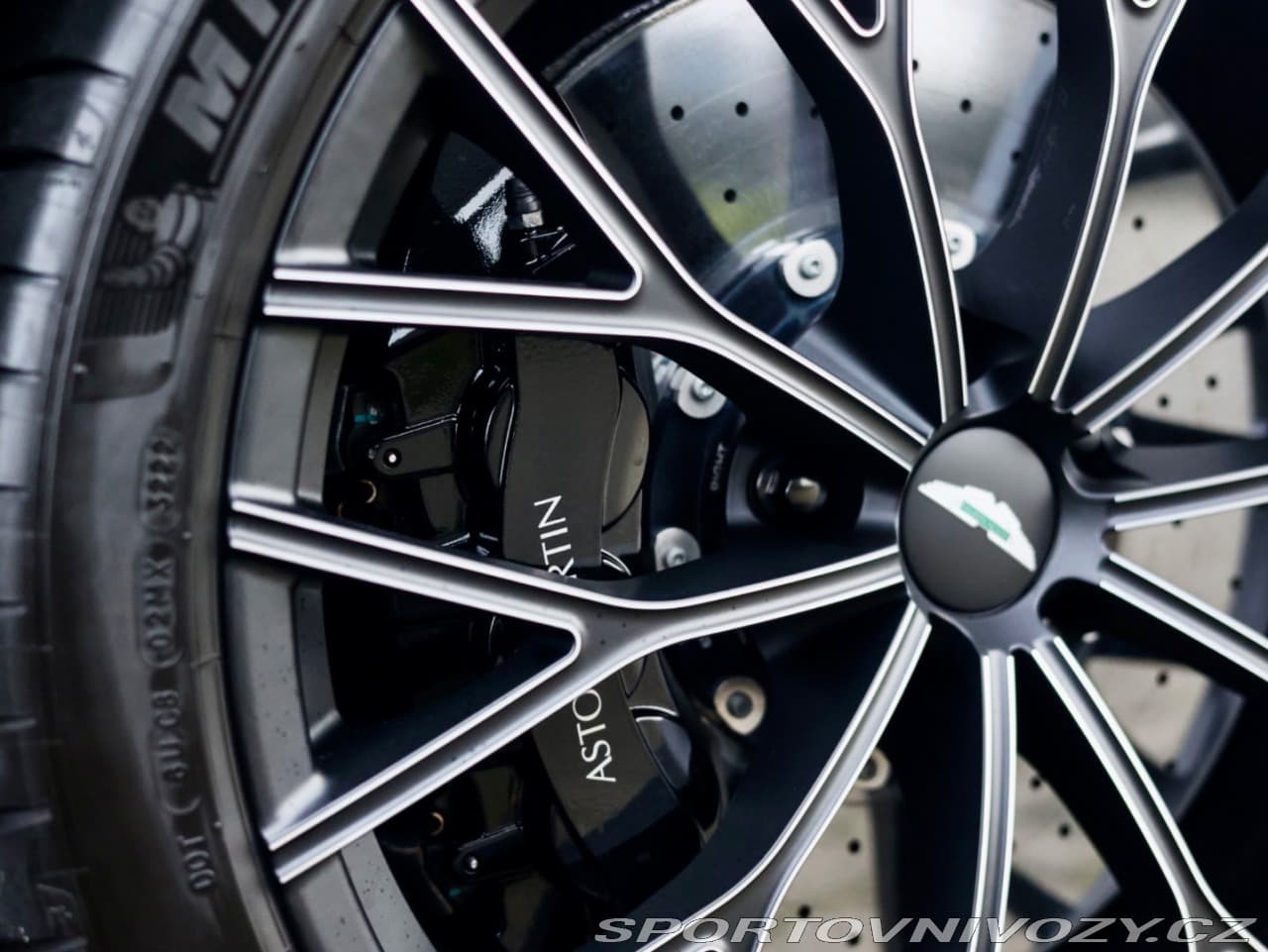 2023 Aston Martin VANTAGE - 9