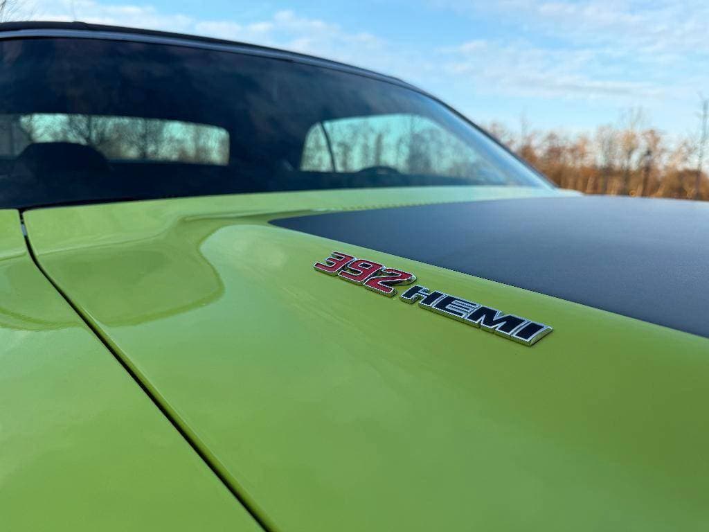 1972 Dodge CHALLENGER - 12