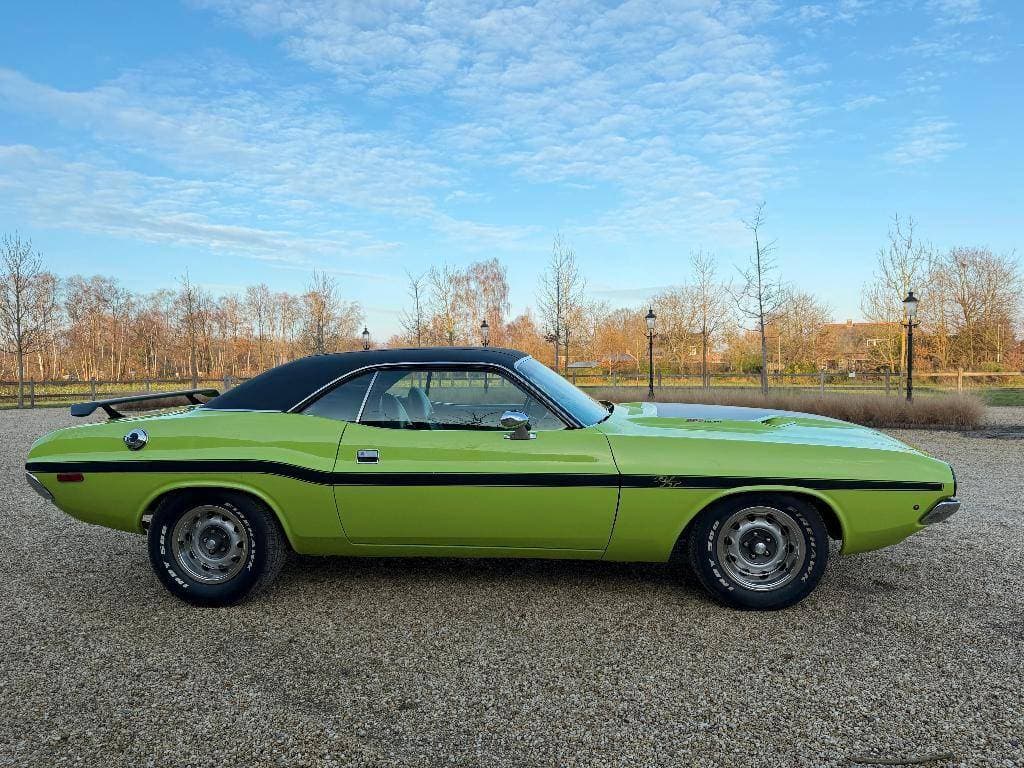 1972 Dodge CHALLENGER - 5