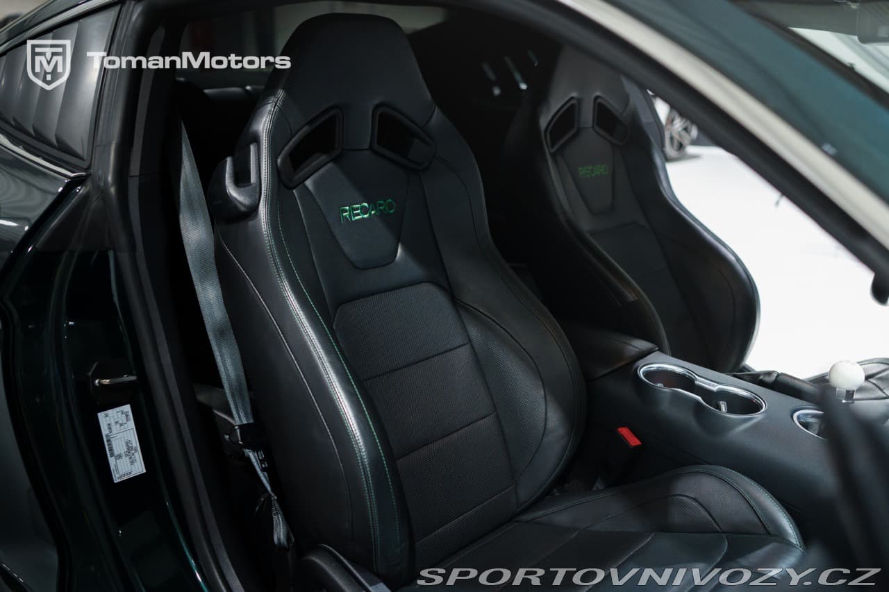 2020 Ford MUSTANG - 15