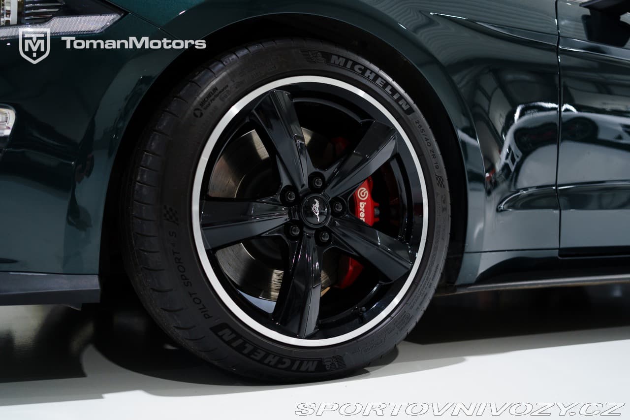 2020 Ford MUSTANG - 16
