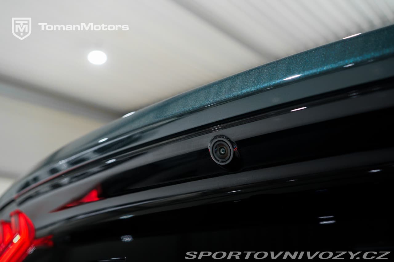 2020 Ford MUSTANG - 19