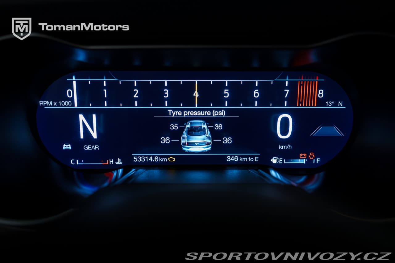 2020 Ford MUSTANG - 9