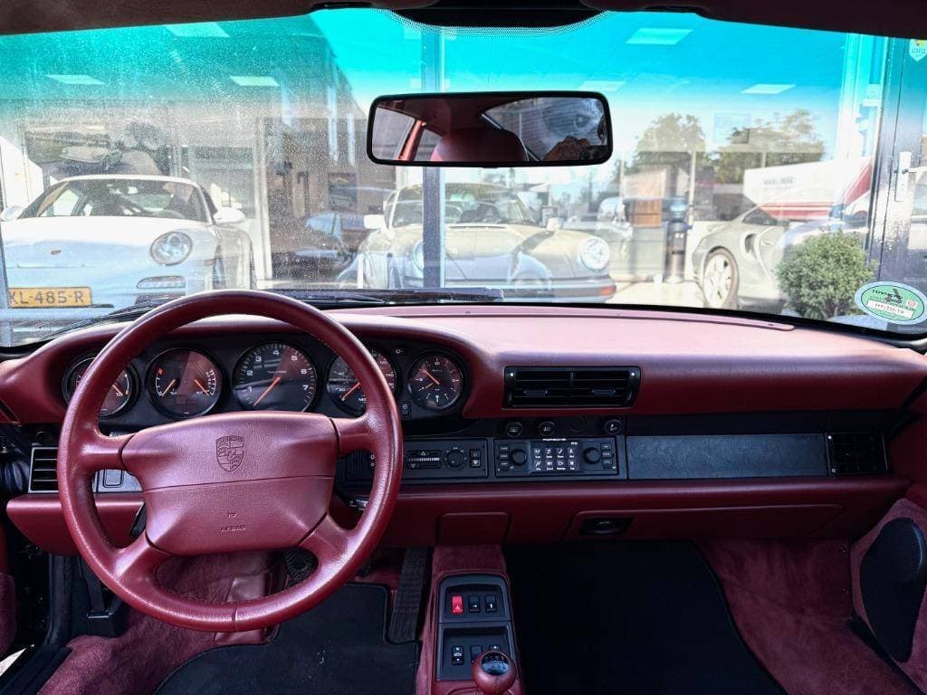 1996 Porsche 911 - 10