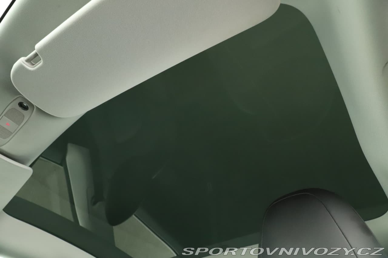 2021 Tesla Model 3 - 49