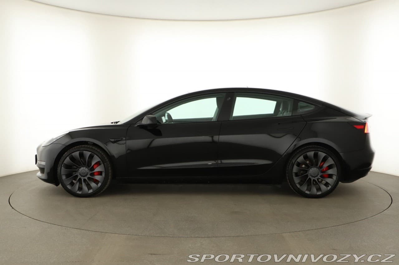 2021 Tesla Model 3 - 9