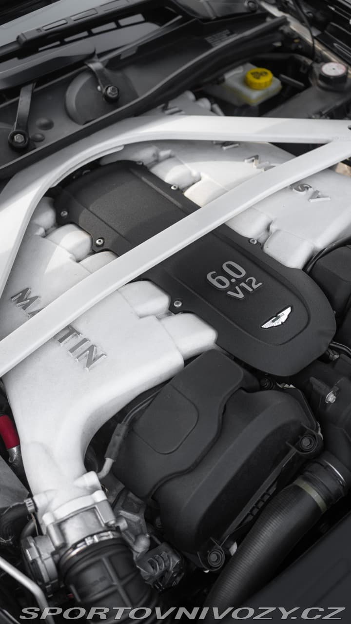 2013 Aston Martin RAPIDE - 18