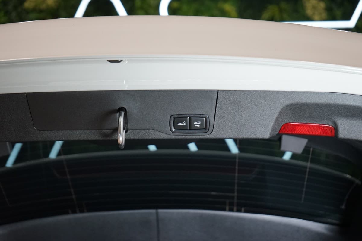 2023 Porsche Taycan - 77