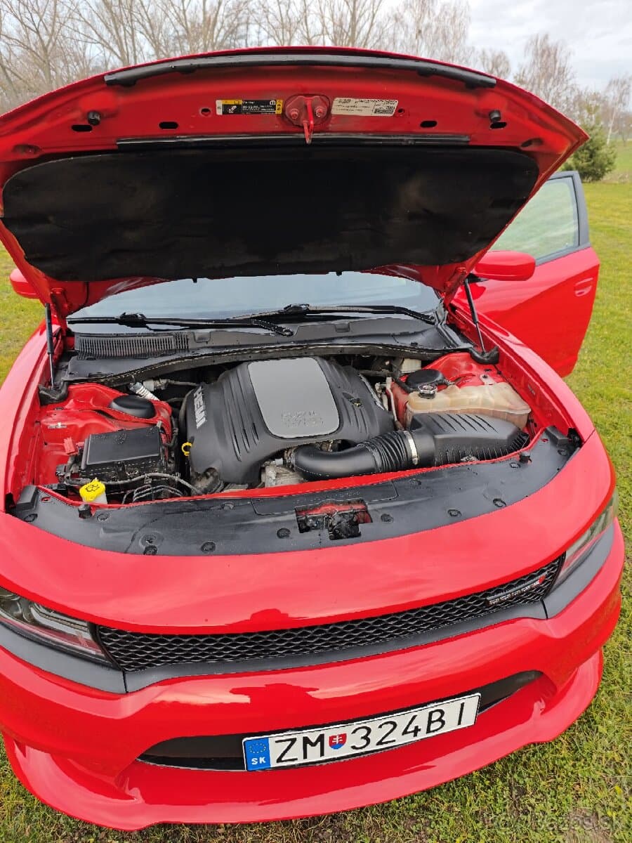 2020 Dodge CHARGER - 5