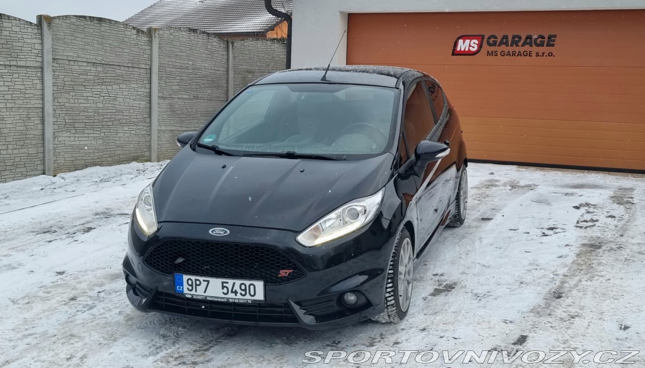 2015 Ford Fiesta - 4