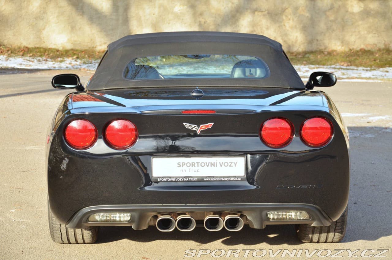 2005 Chevrolet Corvette - 12