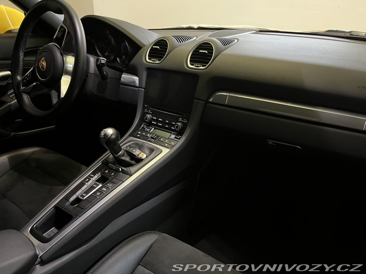 2019 Porsche Boxster - 8