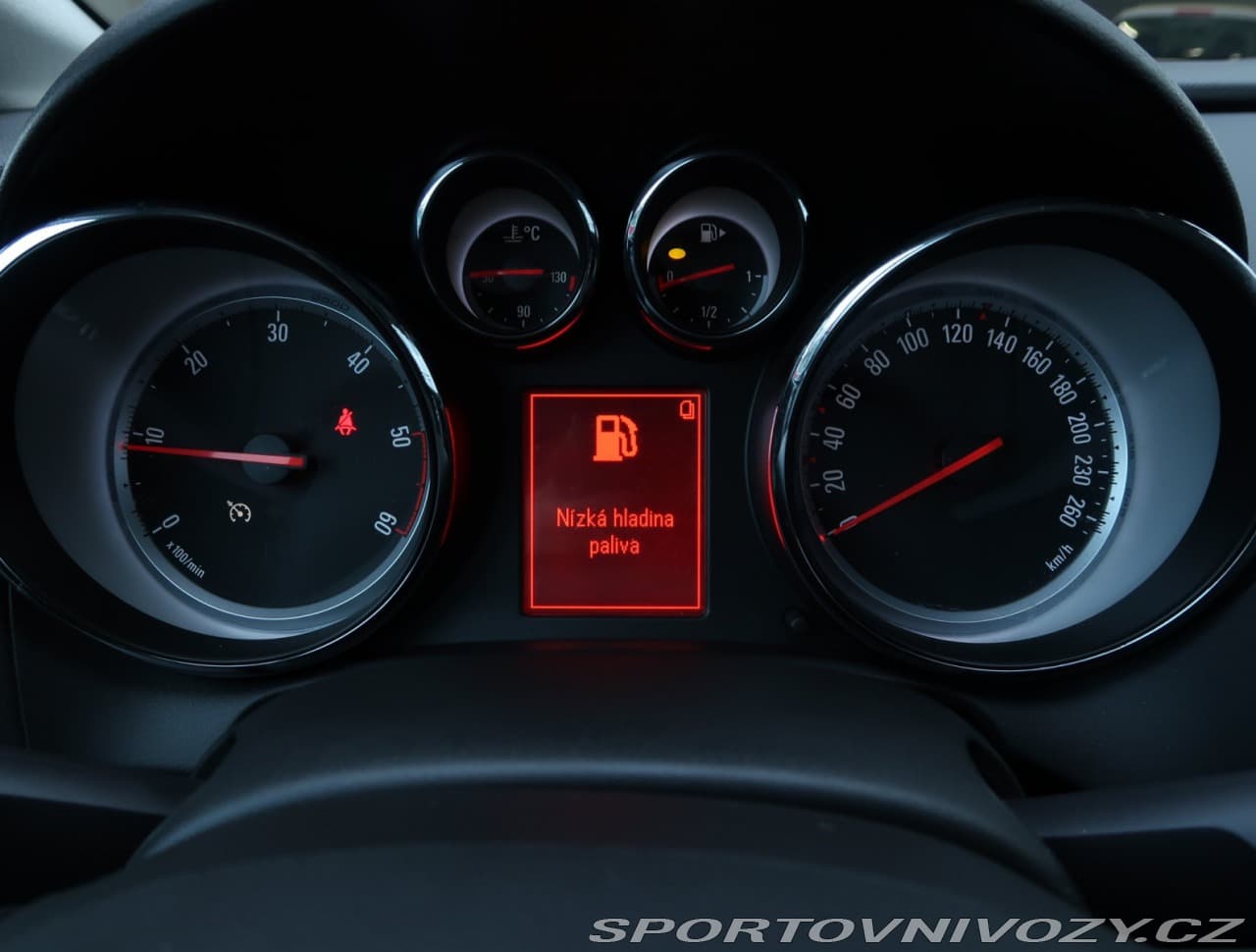 2014 Opel Astra - 11