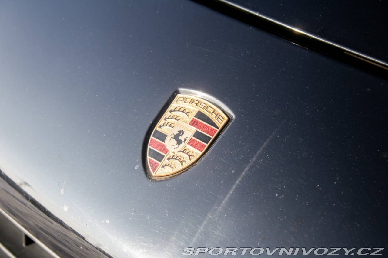 2009 Porsche CAYENNE - 11