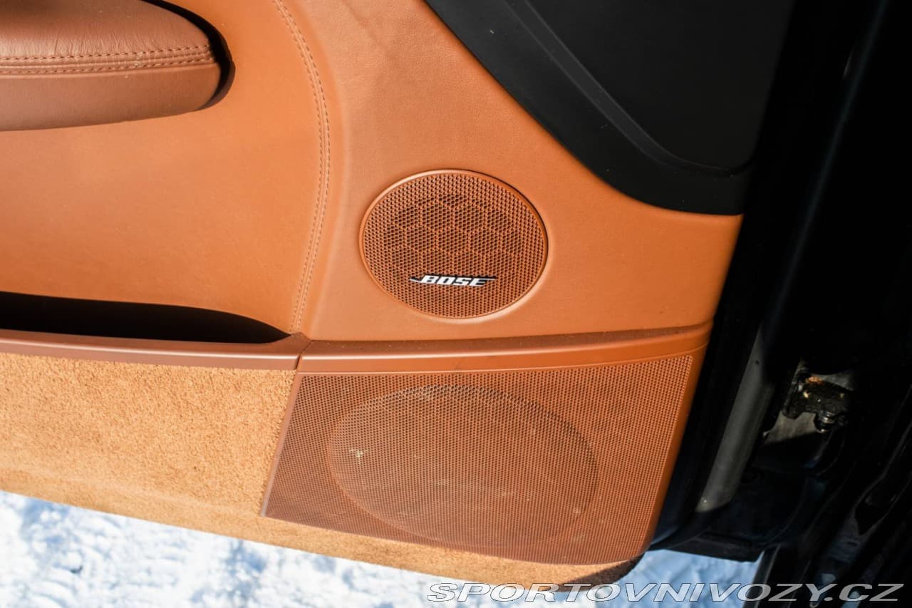 2009 Porsche CAYENNE - 15