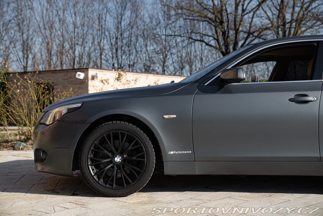 2005 BMW 5-SERIES - 16