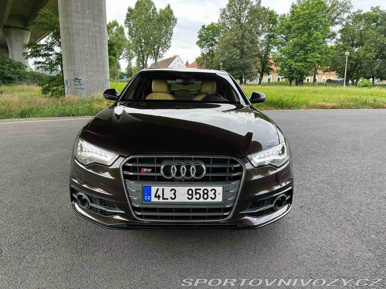 2014 Audi S6 - 10