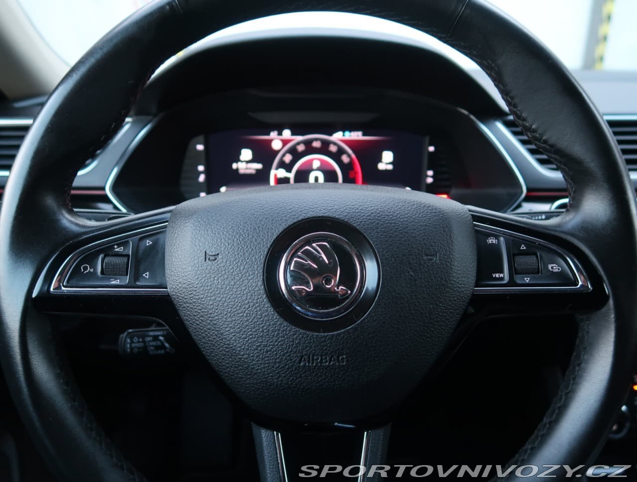 2019 Škoda Superb - 16