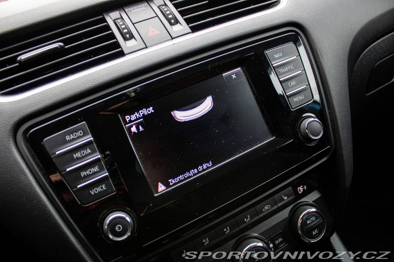 2015 Škoda Octavia - 19