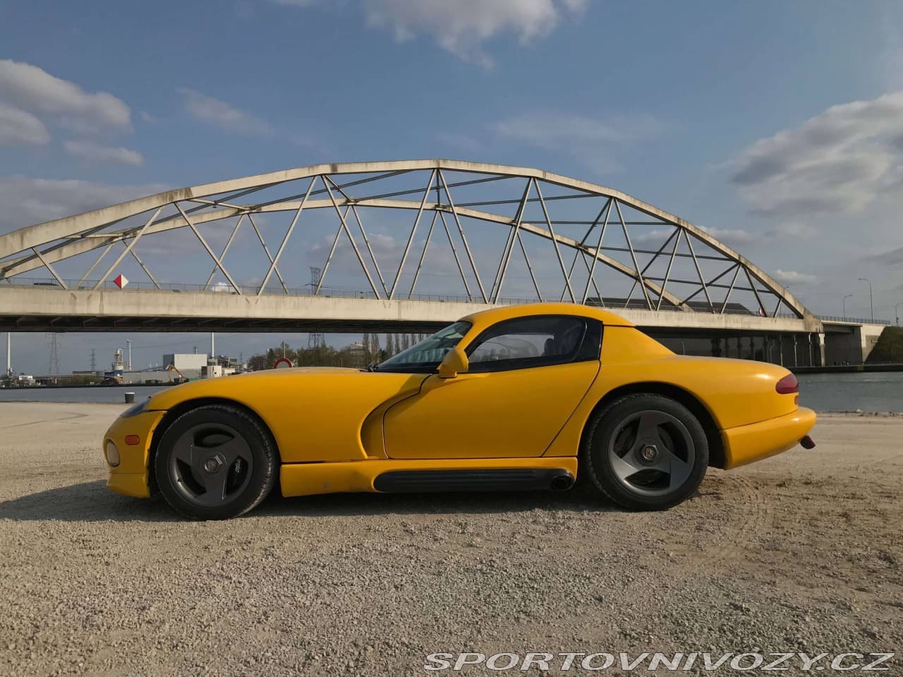 1993 Dodge VIPER - 6