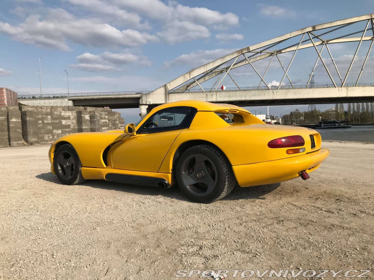 1993 Dodge VIPER - 7